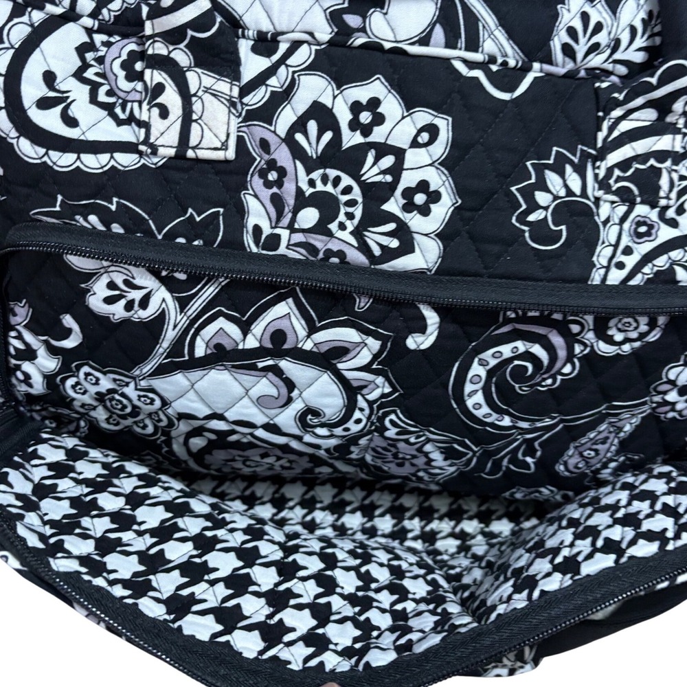 Vera Bradley Weekender Bag Large Black White Paisley Quilted Travel Duffel - Picture 3 of 6